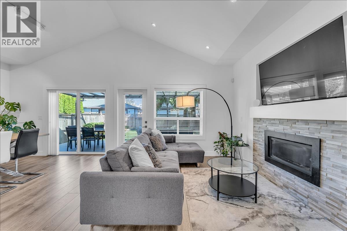7430 CANADA WAY, Burnaby, British Columbia