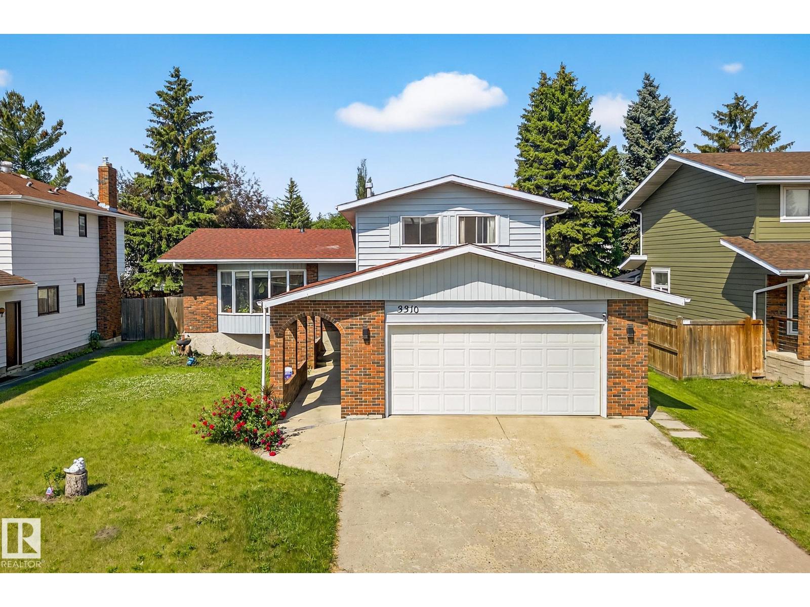 3310 113a St Nw, Edmonton, Alberta  T6J 3V8 - Photo 2 - E4461921