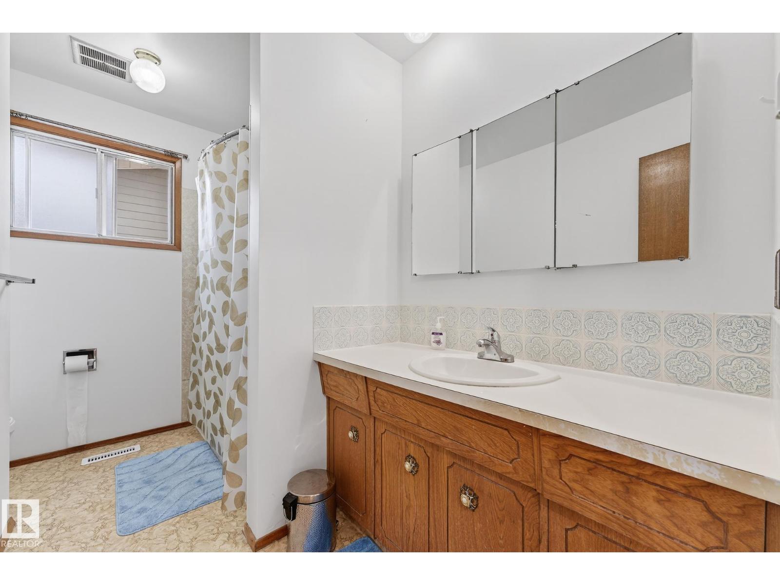 3310 113a St Nw, Edmonton, Alberta  T6J 3V8 - Photo 45 - E4461921