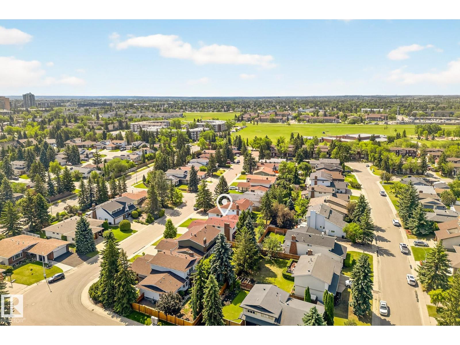 3310 113a St Nw, Edmonton, Alberta  T6J 3V8 - Photo 5 - E4461921
