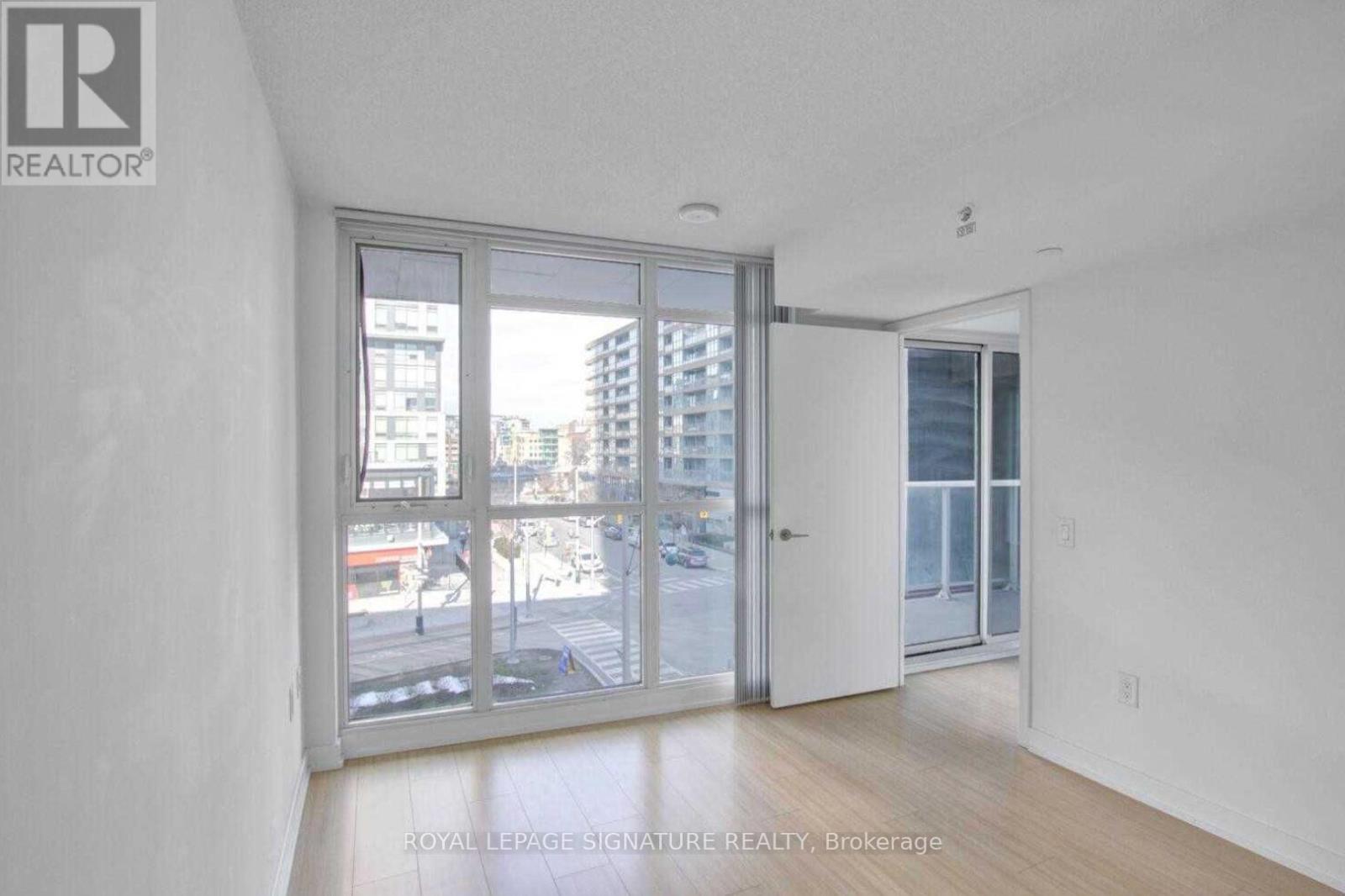 520 - 85 Queens Wharf Road, Toronto, Ontario  M5V 0J9 - Photo 5 - C12459260