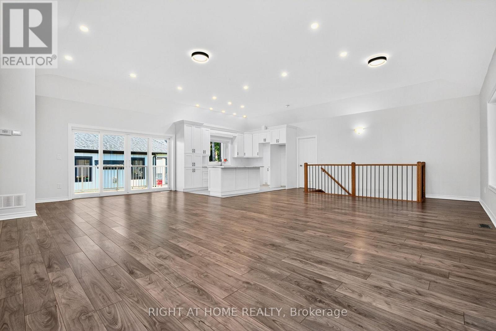50 Breithaupt Crescent, Tiny, Ontario  L9M 0B2 - Photo 9 - S12459264