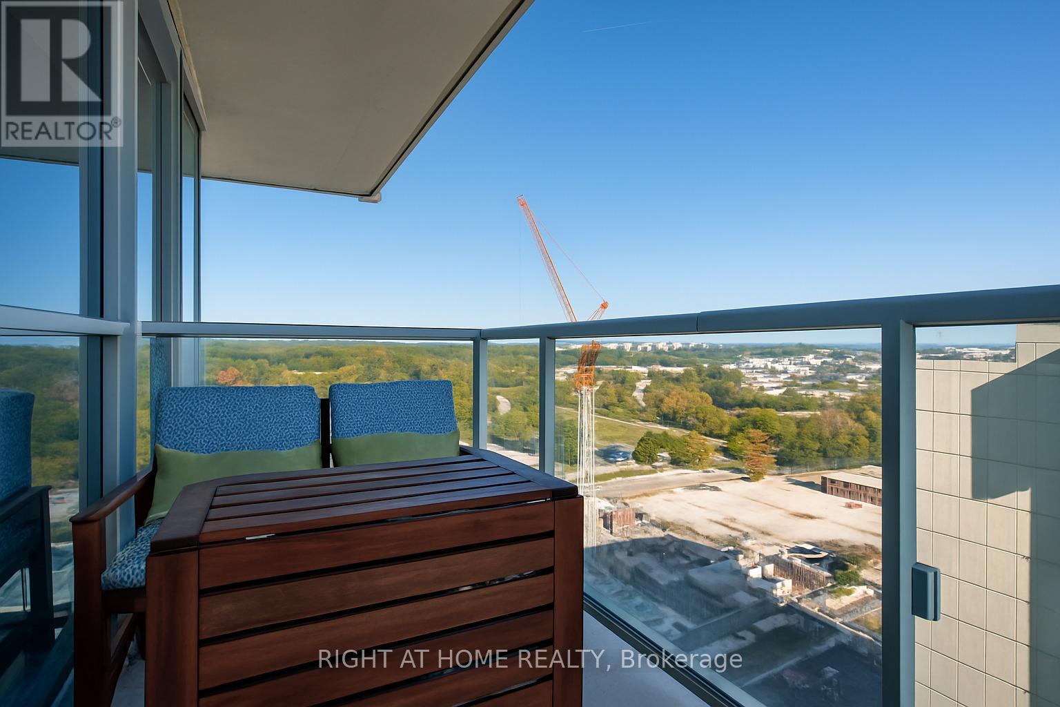 1603 - 55 Speers Road, Oakville, Ontario  L6K 0H9 - Photo 28 - W12459265