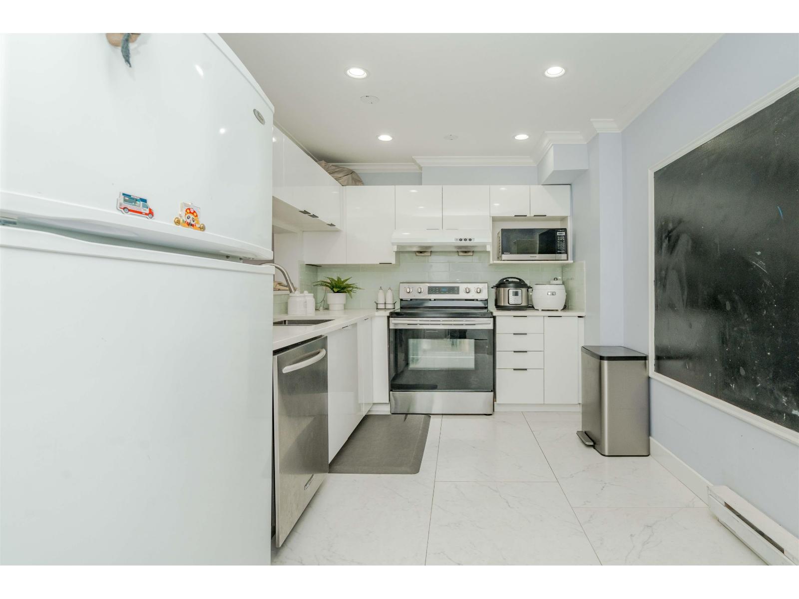 312 16137 83 Avenue, Surrey, British Columbia  V4N 0N1 - Photo 9 - R3050565