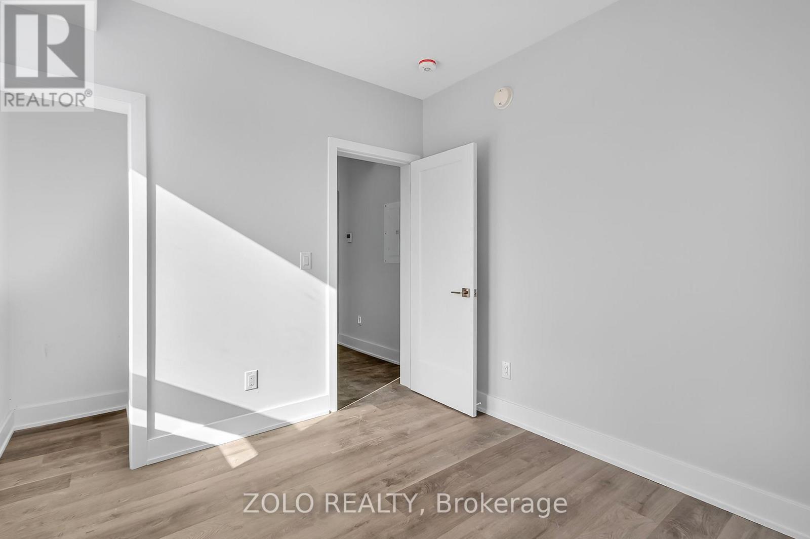 Unit # 3 - 206 Wellington Street, Chatham-Kent, Ontario  N8A 2X9 - Photo 9 - X12459263