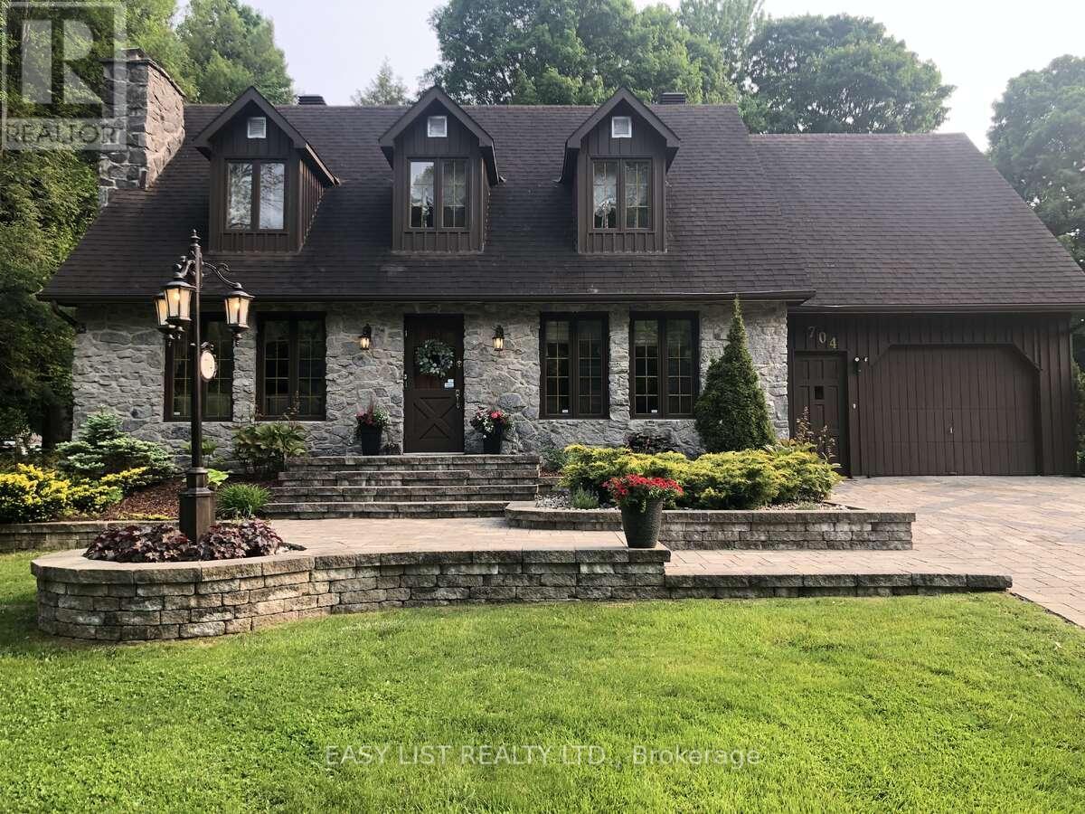 704 PATTEE ROAD, Champlain, Ontario