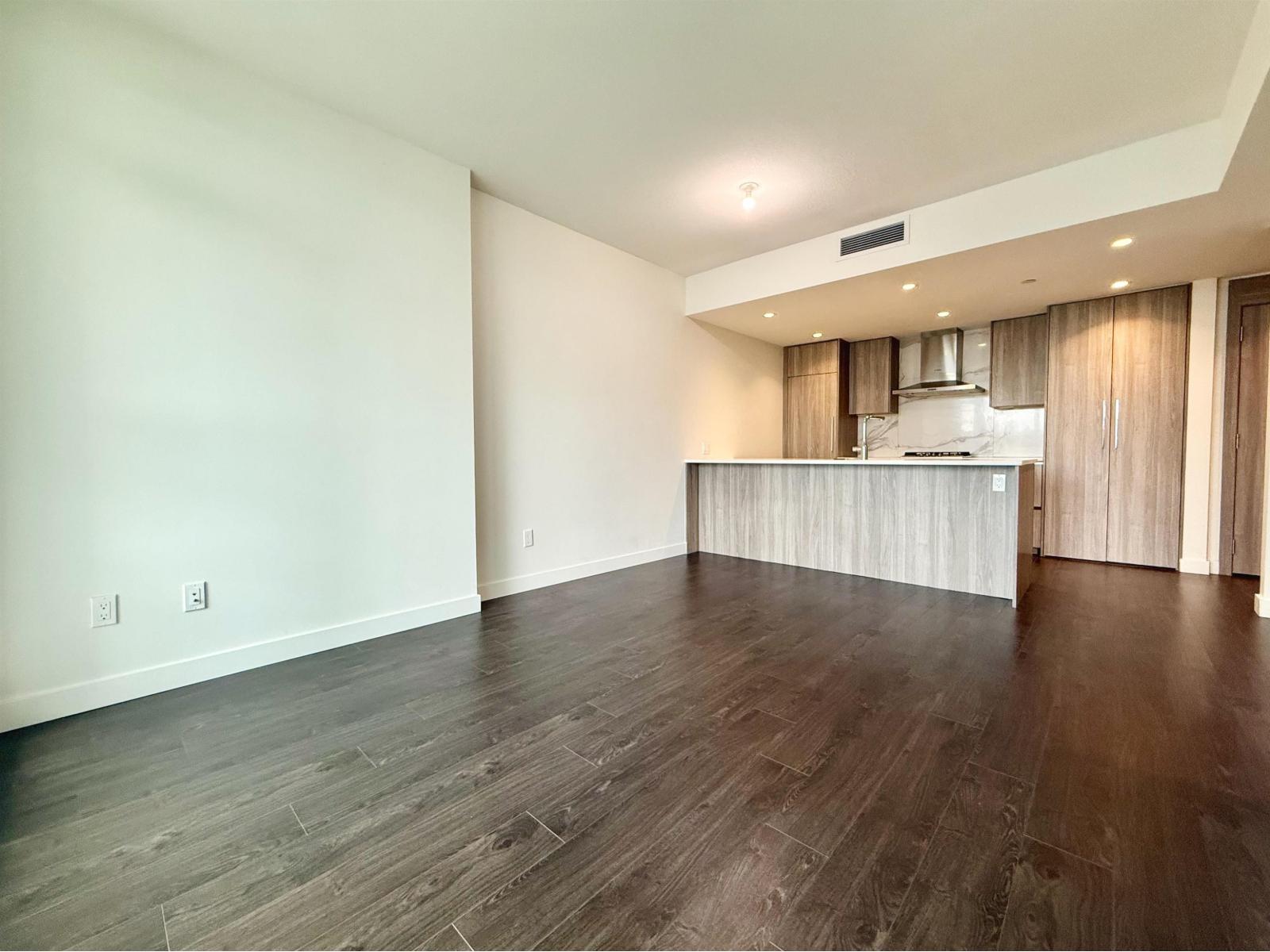 805 9887 Whalley Boulevard, Surrey, British Columbia  V3T 0P4 - Photo 11 - R3055983