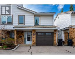 215 Coachway Lane SW Coach Hill