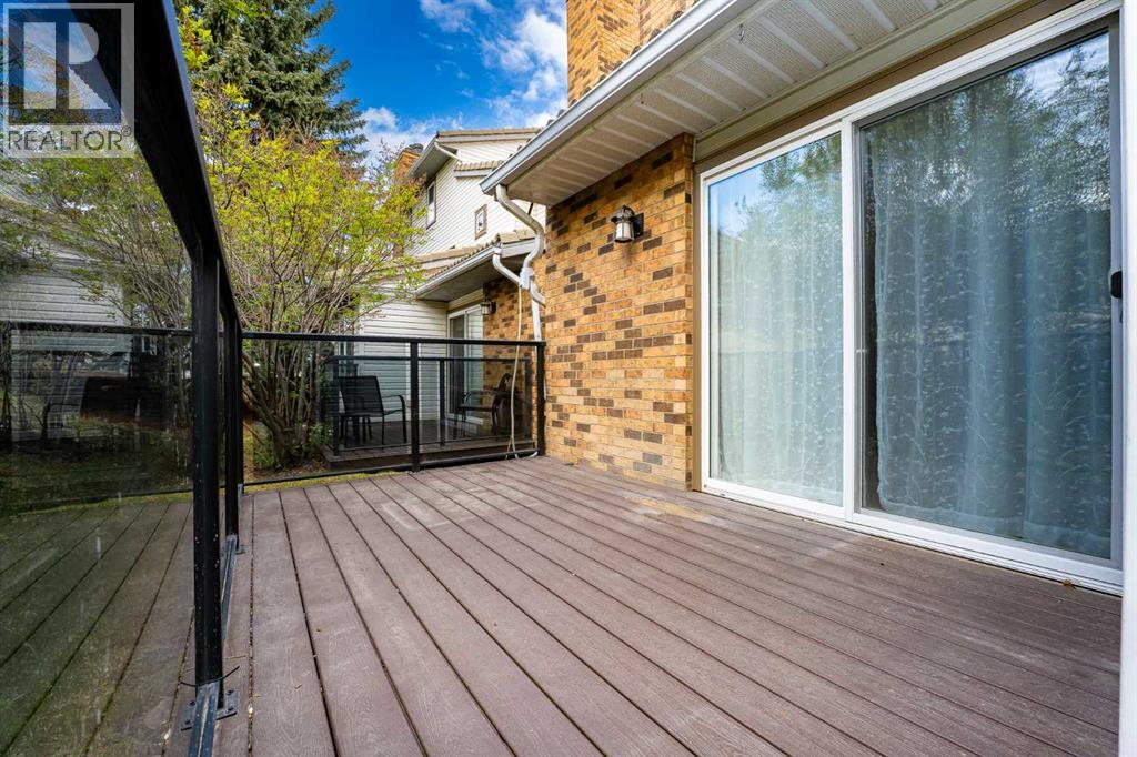 215 Coachway Lane Sw, Calgary, Alberta  T3H 2V9 - Photo 6 - A2262406