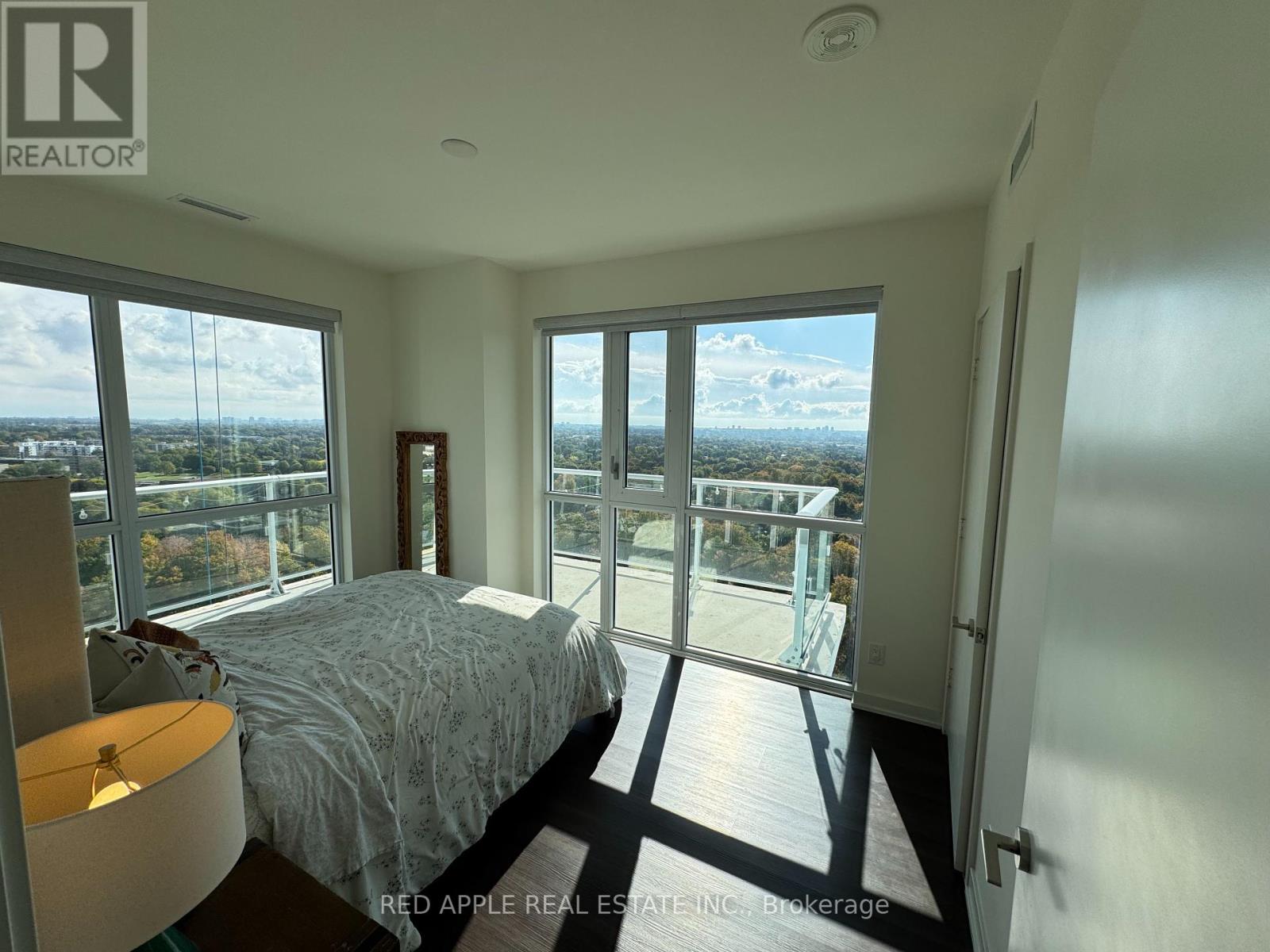2209 - 10 Deerlick Court, Toronto, Ontario  M3A 0A7 - Photo 5 - C12459282