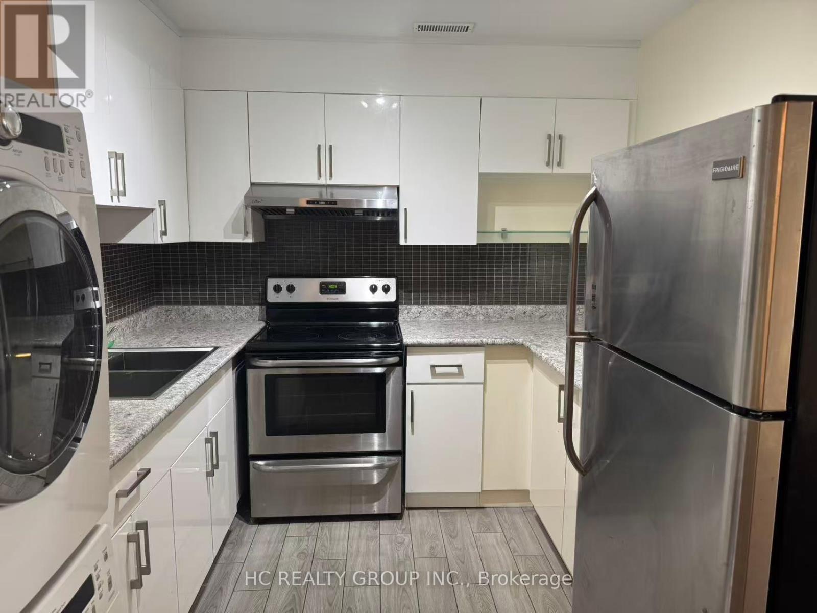 3 - 1606 Queen Street, Toronto, Ontario  M4L 1G2 - Photo 4 - E12459281