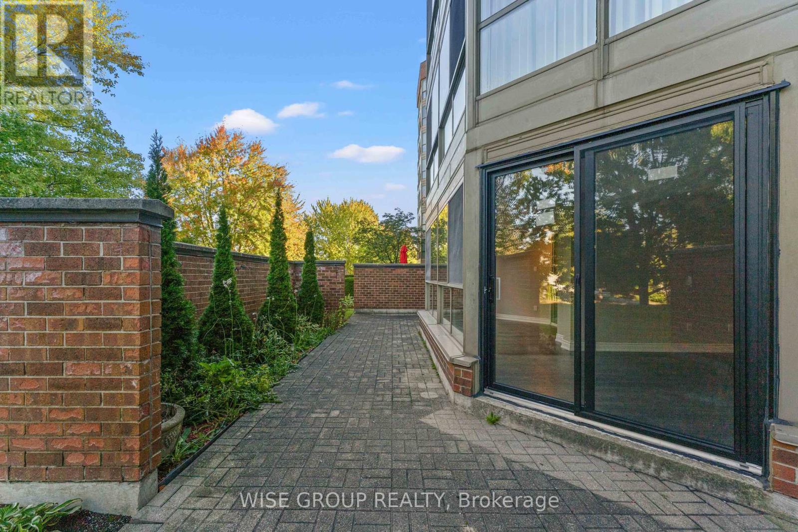 113 - 5 Weldrick Road W, Richmond Hill, Ontario  L4C 8S9 - Photo 41 - N12459271