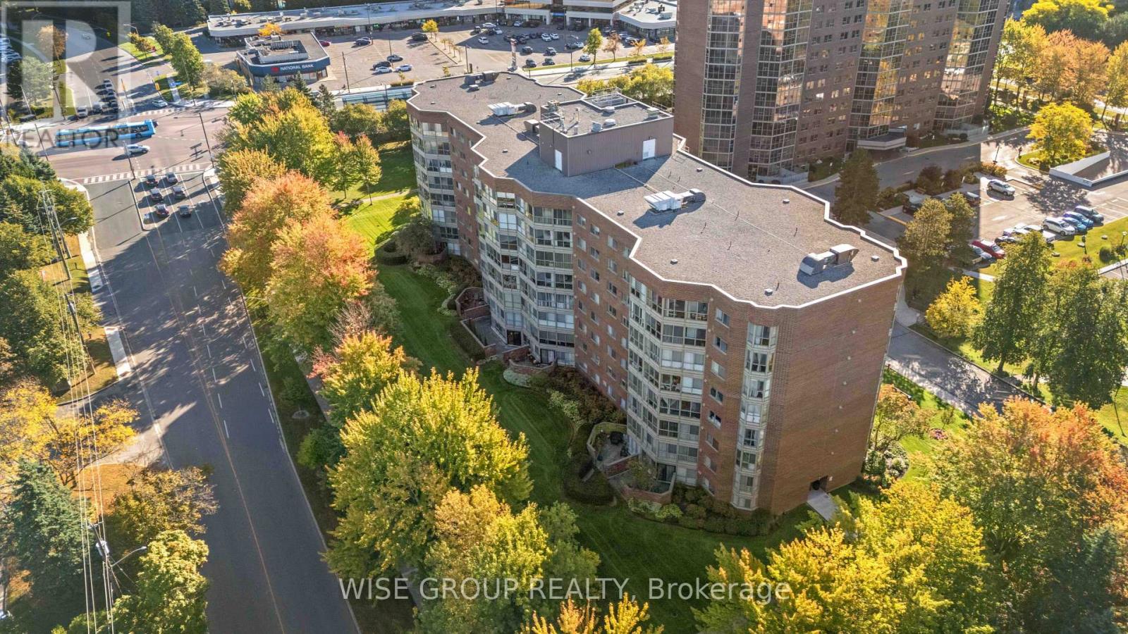 113 - 5 Weldrick Road W, Richmond Hill, Ontario  L4C 8S9 - Photo 47 - N12459271