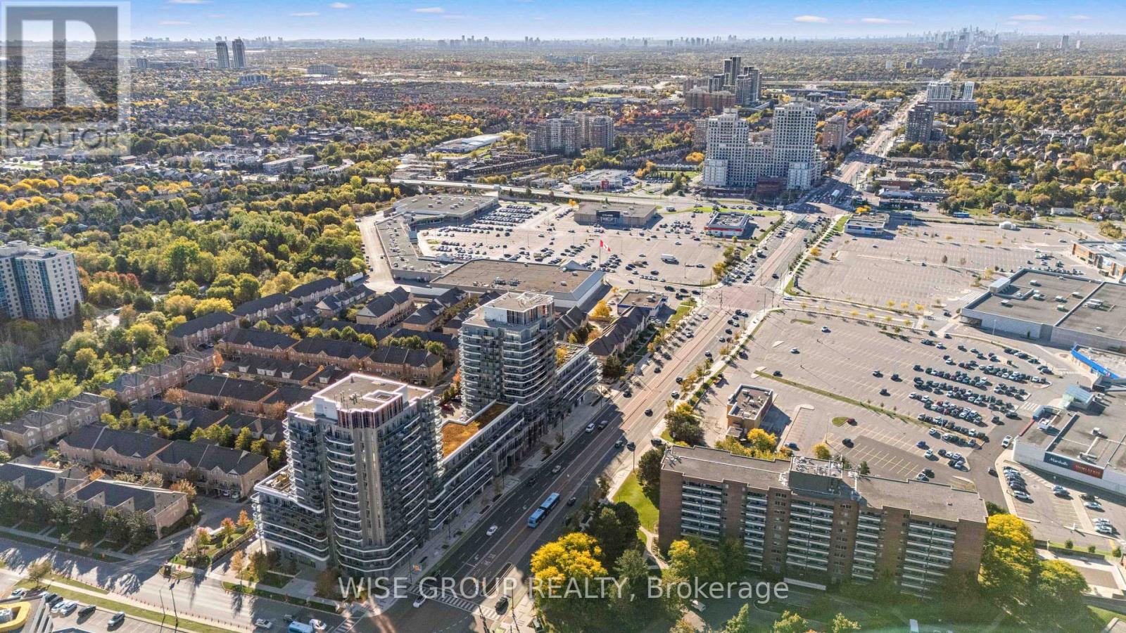 113 - 5 Weldrick Road W, Richmond Hill, Ontario  L4C 8S9 - Photo 48 - N12459271
