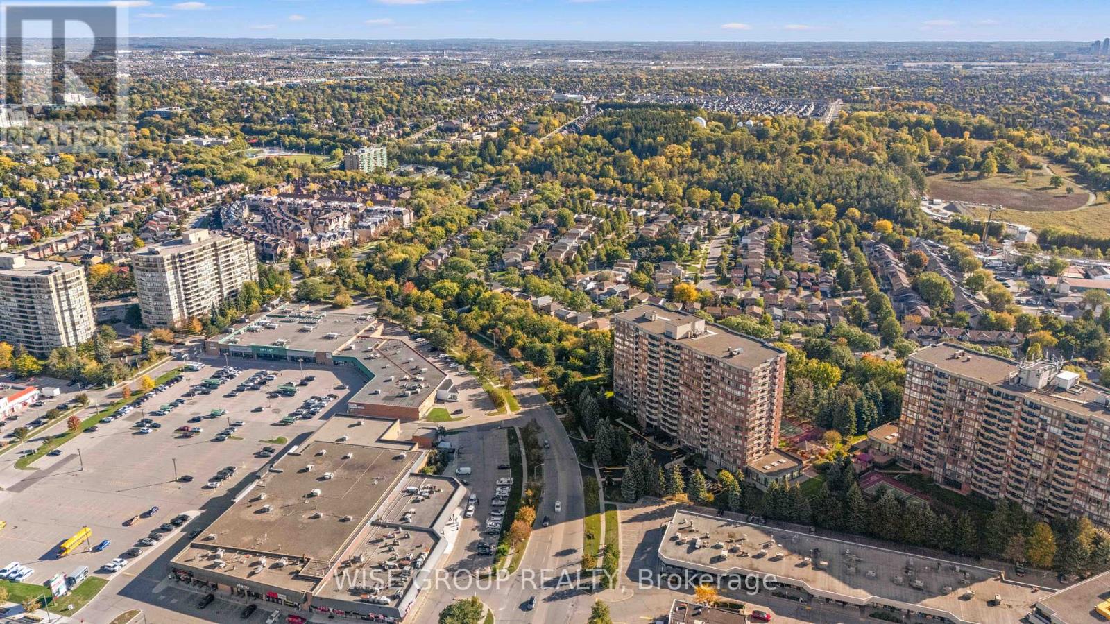 113 - 5 Weldrick Road W, Richmond Hill, Ontario  L4C 8S9 - Photo 49 - N12459271