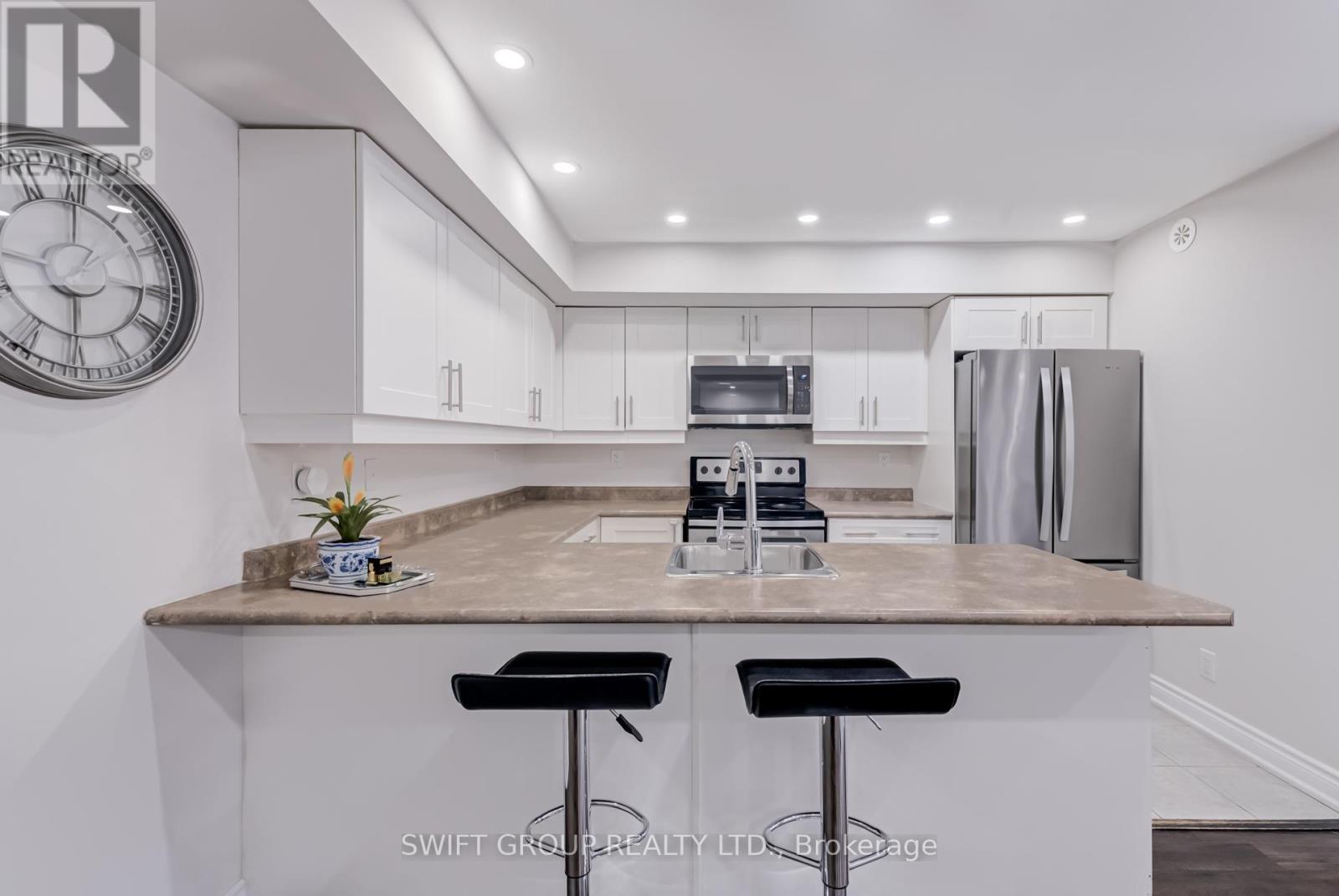 801 - 1 Blanche Lane, Markham, Ontario  L6B 1N3 - Photo 14 - N12459276