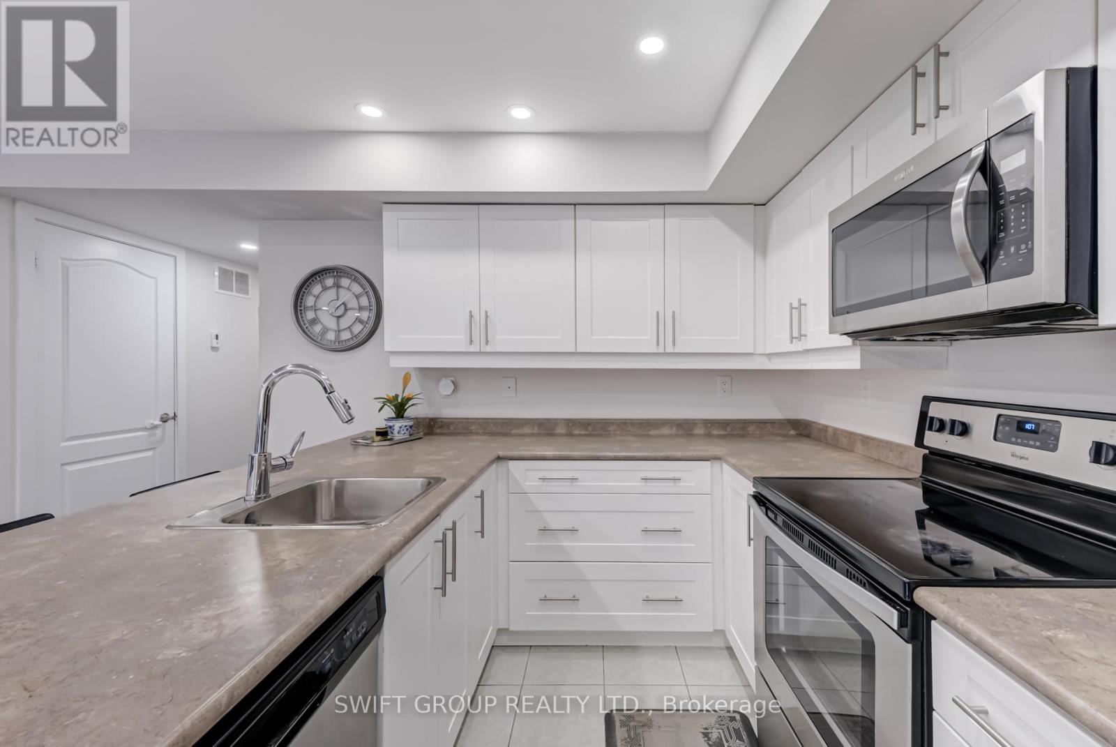 801 - 1 Blanche Lane, Markham, Ontario  L6B 1N3 - Photo 15 - N12459276