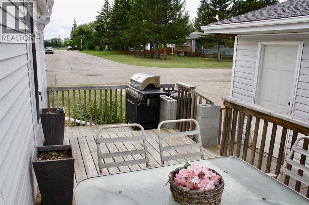 112 1st Avenue E, Neilburg, Saskatchewan  S0M 2C0 - Photo 28 - A2147929