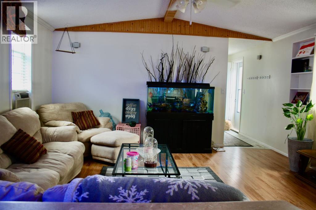 112 1st Avenue E, Neilburg, Saskatchewan  S0M 2C0 - Photo 12 - A2147929