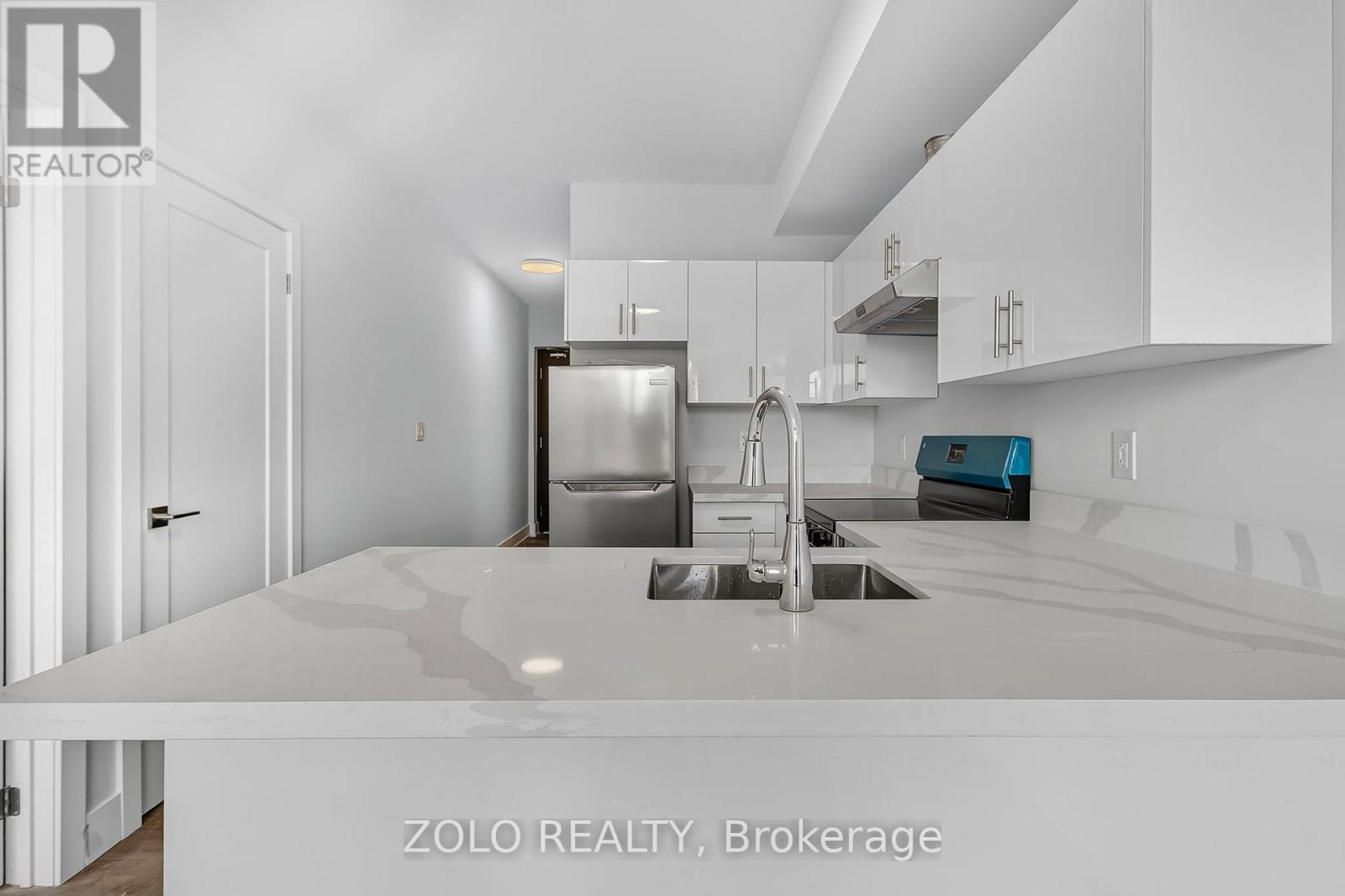 Unit # 4 - 206 Wellington Street, Chatham-Kent, Ontario  N8A 2X9 - Photo 5 - X12459268