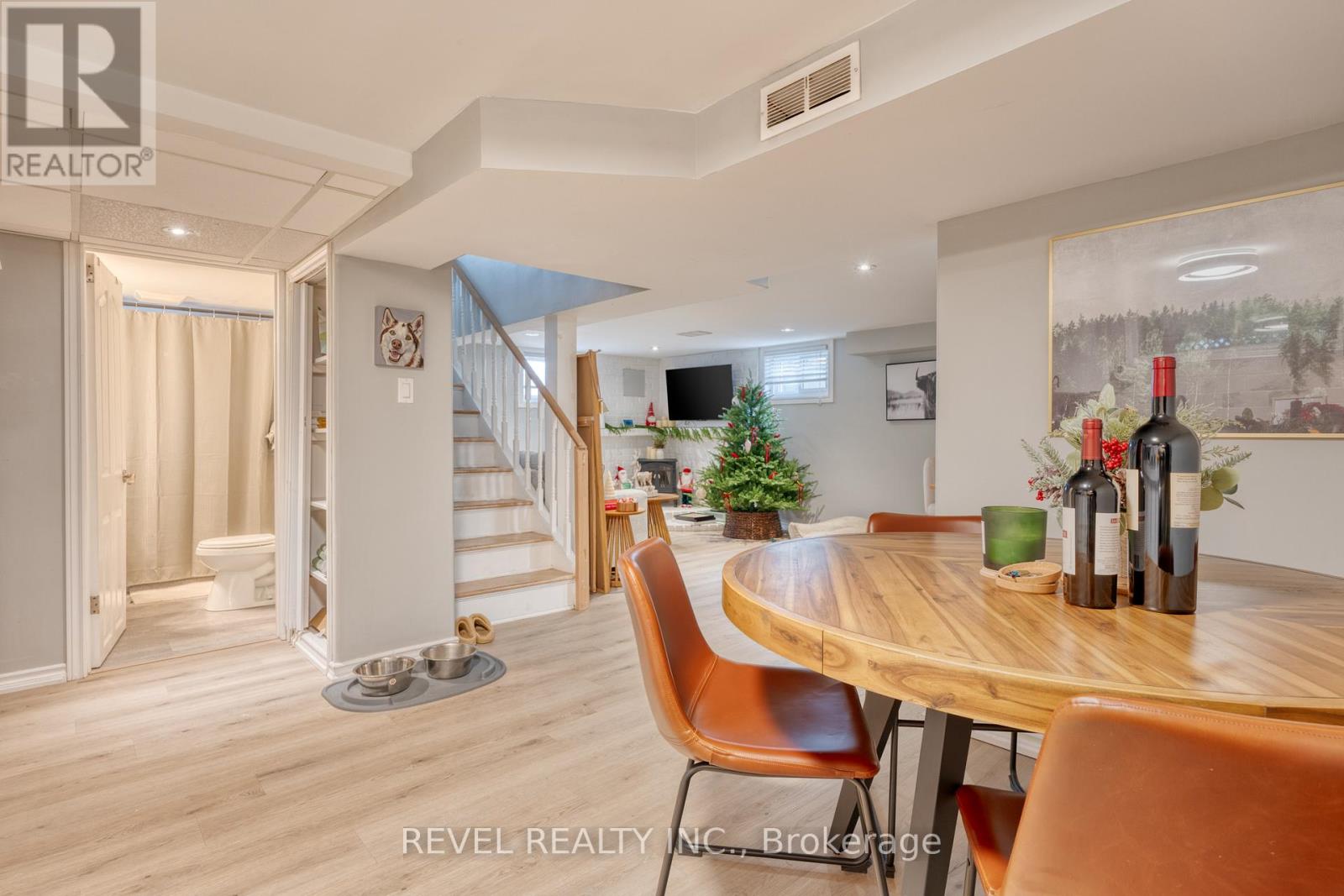 99 East 36th Street, Hamilton, Ontario  L8V 3Z2 - Photo 20 - X12459275