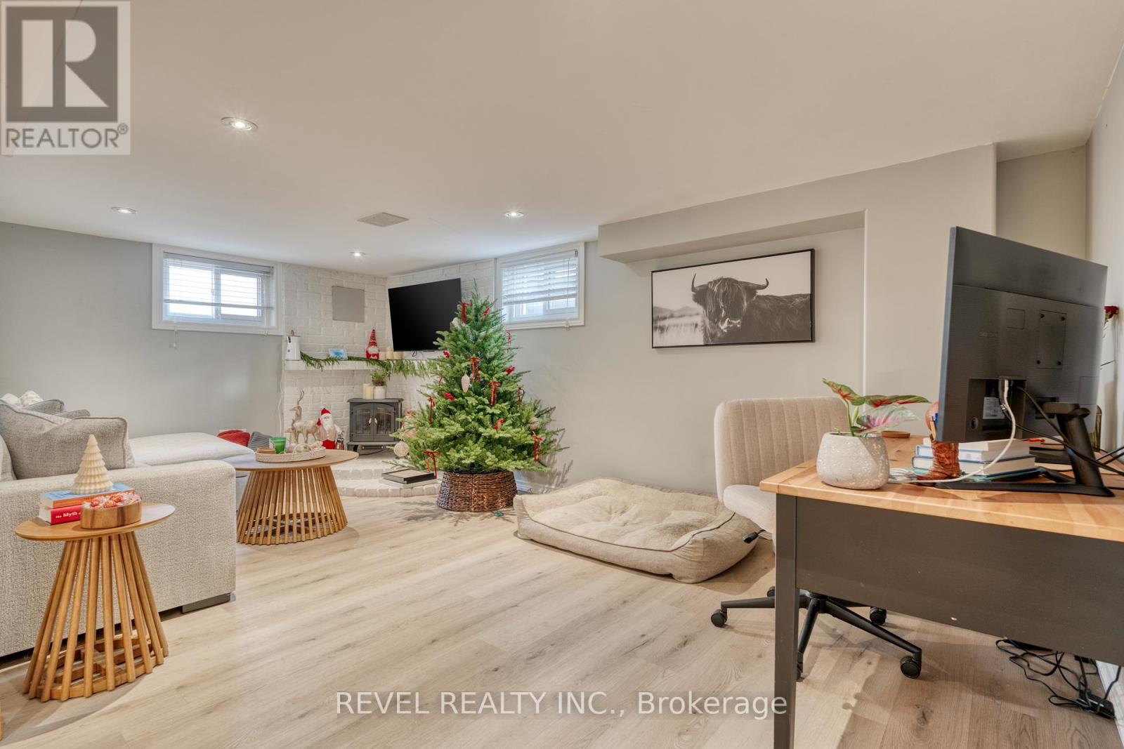 99 East 36th Street, Hamilton, Ontario  L8V 3Z2 - Photo 25 - X12459275