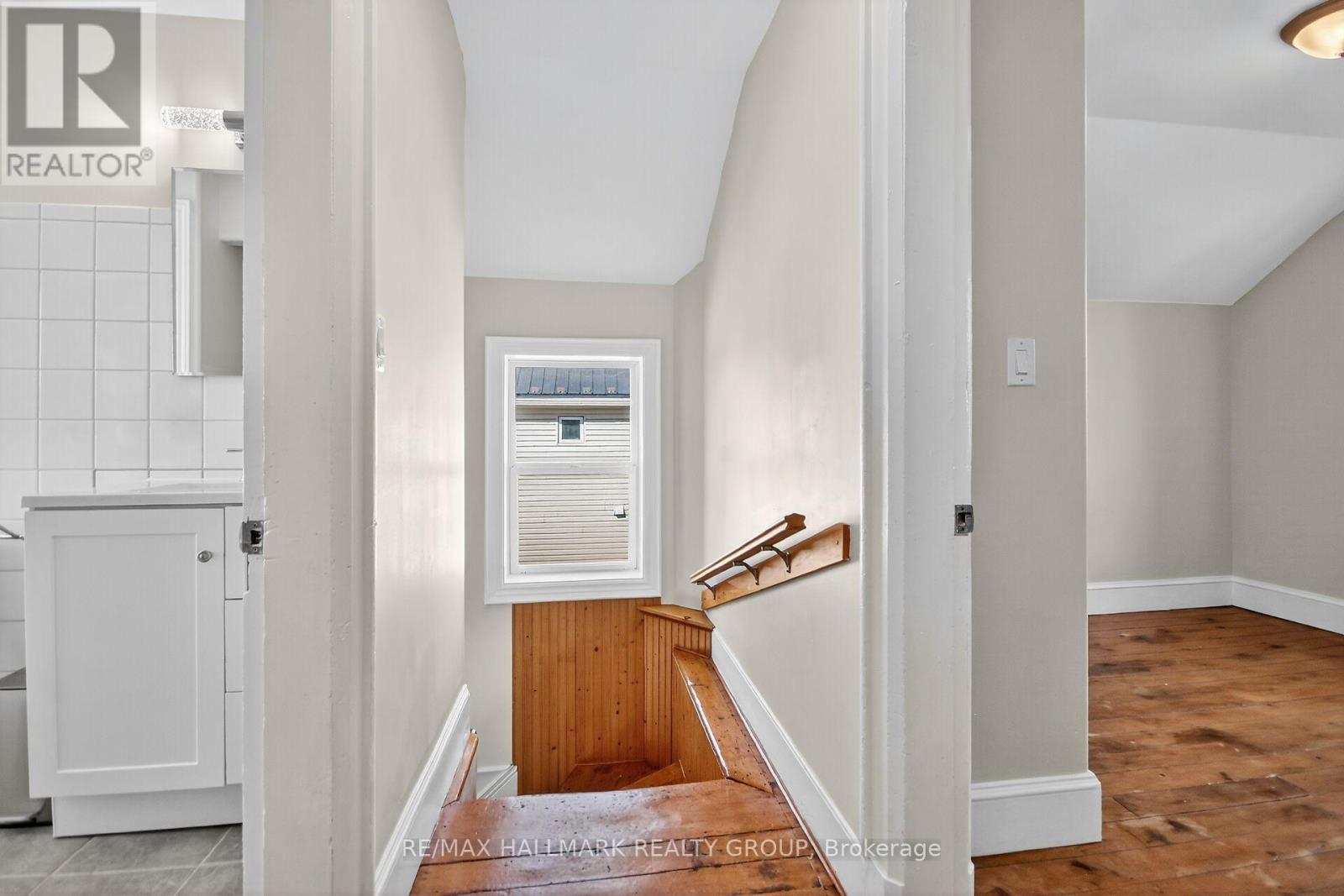 45 Carleton Street, Mississippi Mills, Ontario  K0A 1A0 - Photo 13 - X12459287