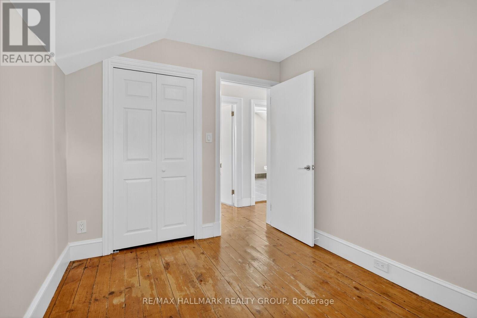 45 Carleton Street, Mississippi Mills, Ontario  K0A 1A0 - Photo 17 - X12459287