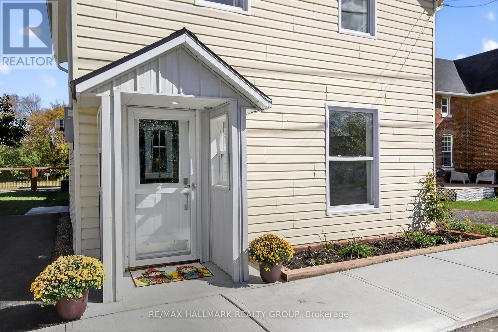 45 Carleton Street, Mississippi Mills, Ontario  K0A 1A0 - Photo 36 - X12459287