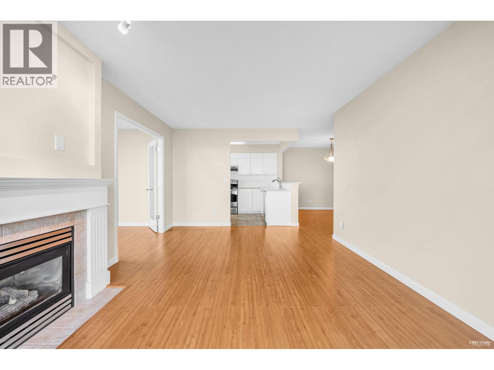 1104 6611 Southoaks Crescent, Burnaby, British Columbia  V5E 4L5 - Photo 9 - R3057771