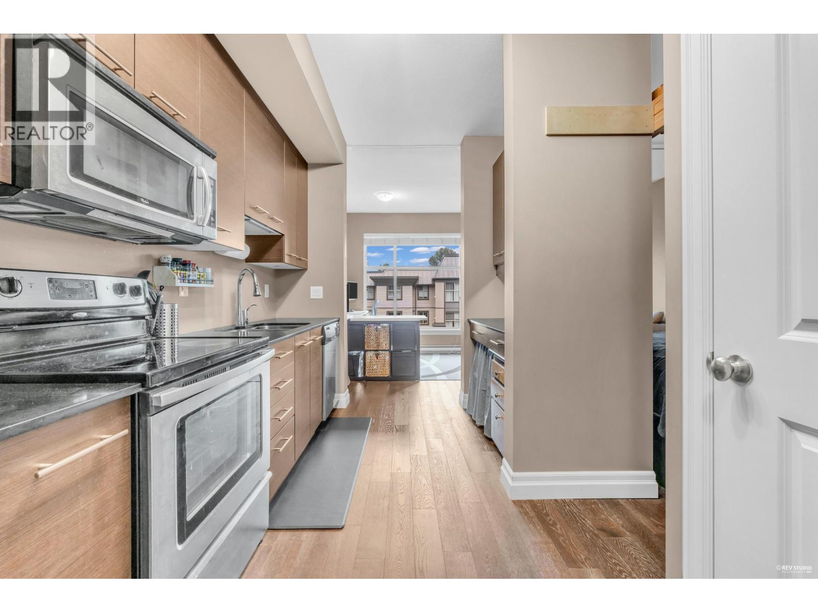 404 2343 Atkins Avenue, Port Coquitlam, British Columbia  V3C 1Y7 - Photo 14 - R3057774