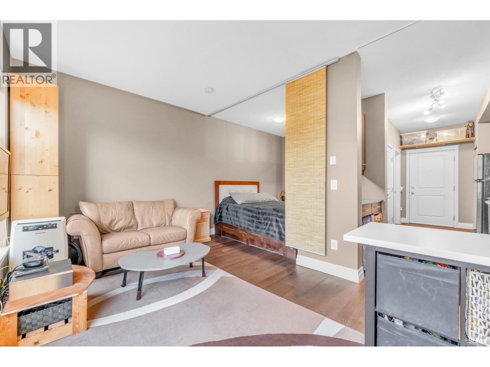 404 2343 Atkins Avenue, Port Coquitlam, British Columbia  V3C 1Y7 - Photo 4 - R3057774