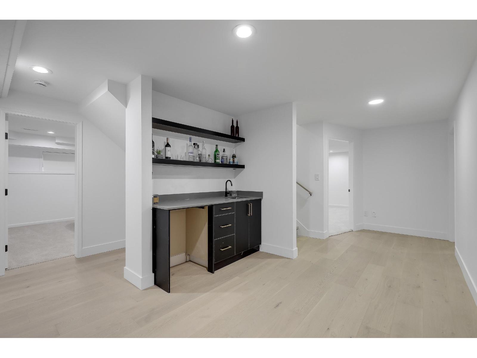 18040 20 Avenue, White Rock, British Columbia  V3S 9V7 - Photo 16 - R3056078