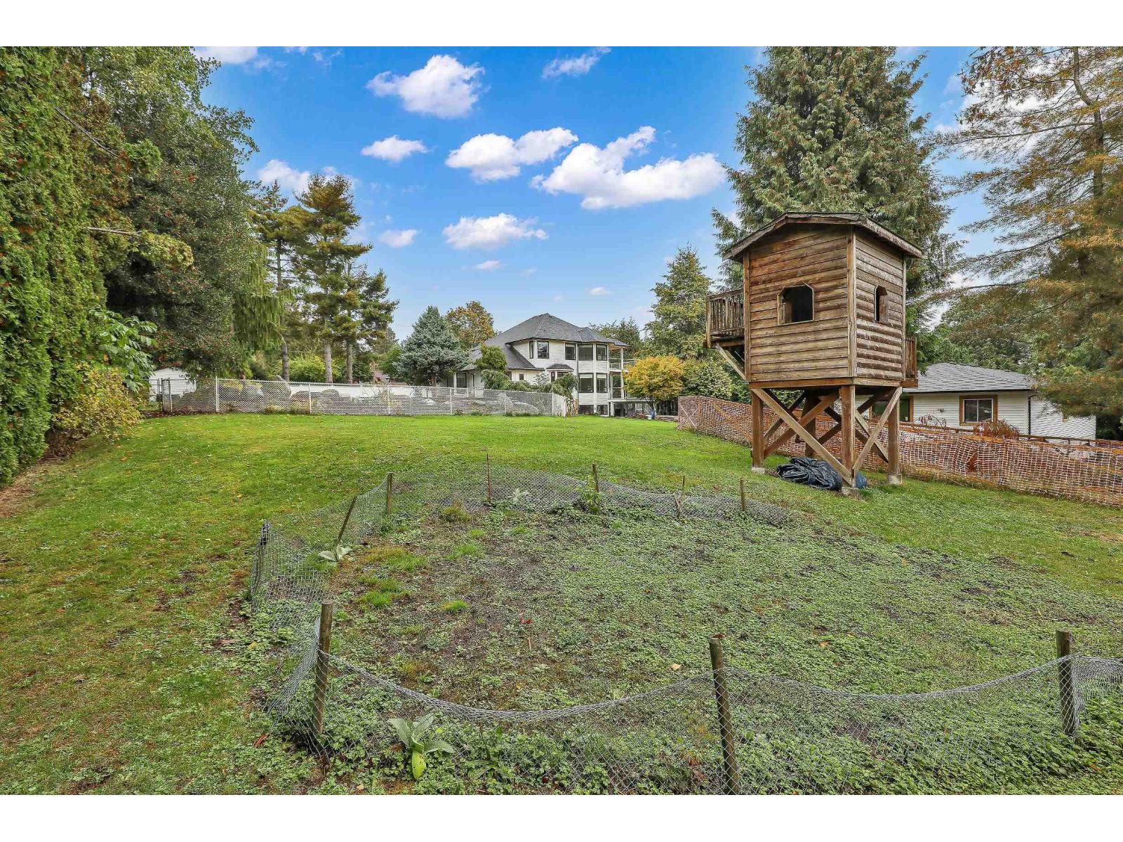 18040 20 Avenue, White Rock, British Columbia  V3S 9V7 - Photo 35 - R3056078