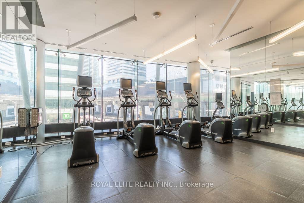 3405 - 12 York Street, Toronto, Ontario  M5J 0A9 - Photo 19 - C12459290