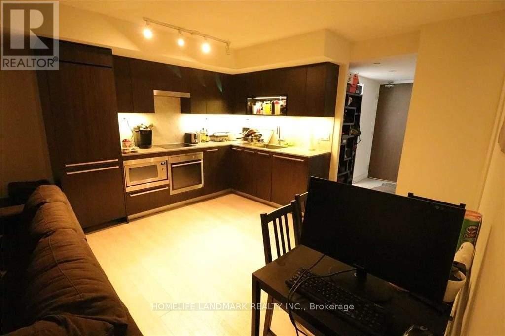 2011 - 80 Queens Wharf Road, Toronto, Ontario  M5V 0J3 - Photo 5 - C12459291