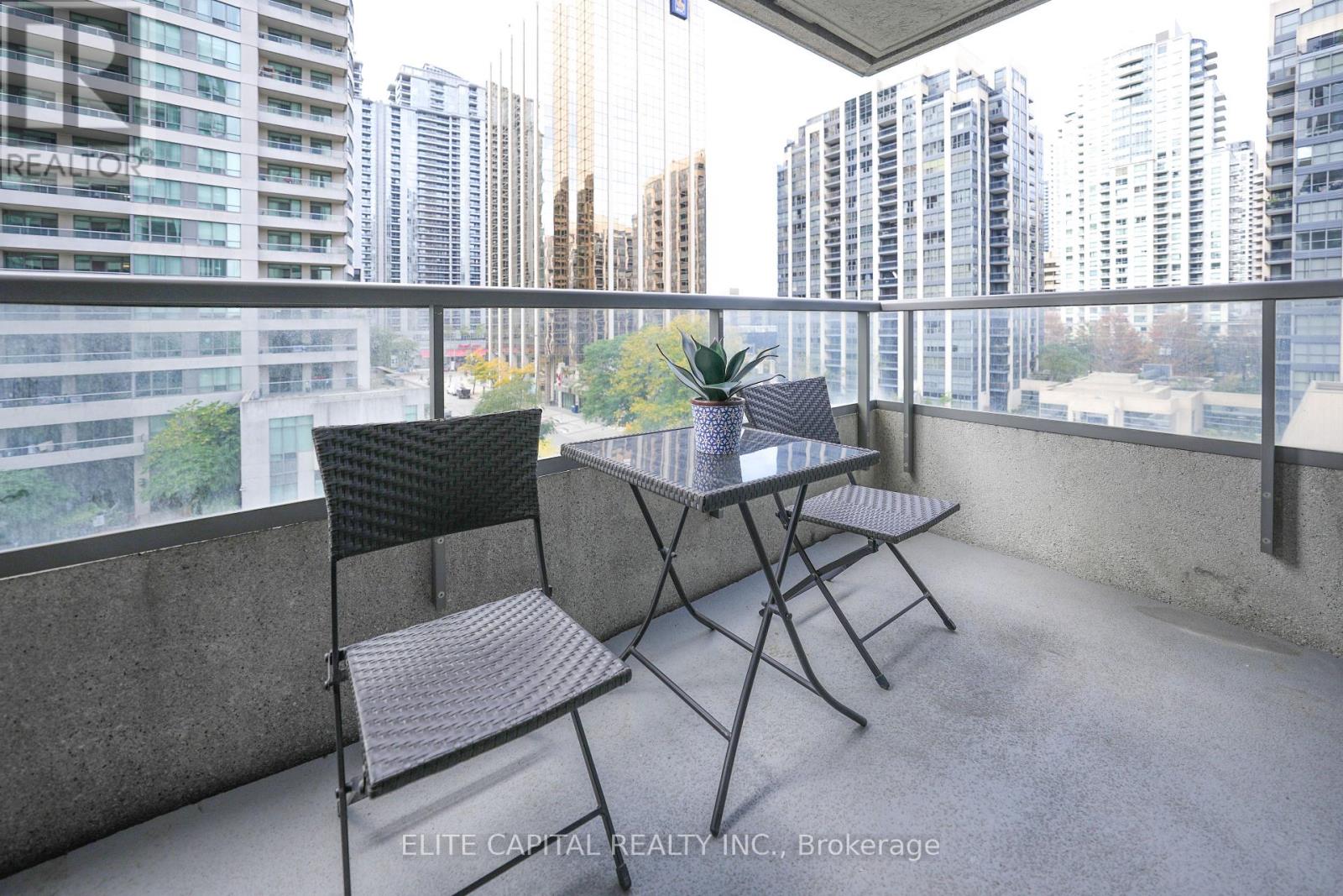 619 - 35 Hollywood Avenue, Toronto, Ontario  M2N 0A9 - Photo 17 - C12459107