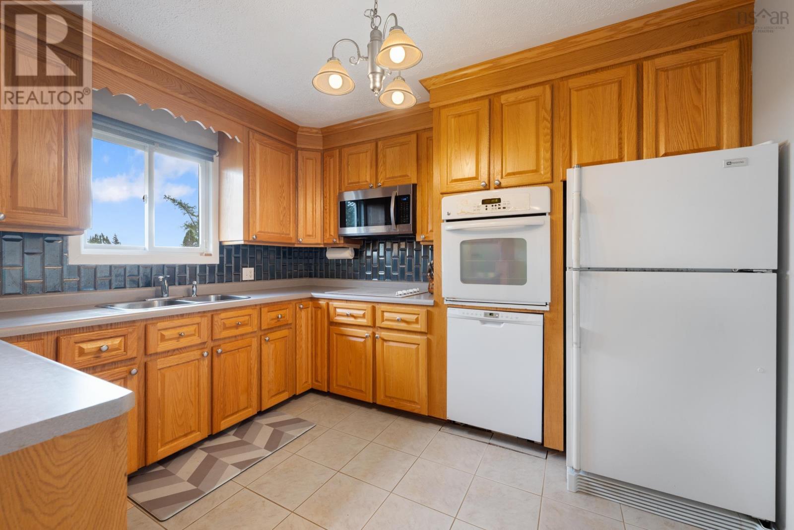 7068 Highway 1, St. Alphonse, Nova Scotia  B0W 2J0 - Photo 11 - 202524419