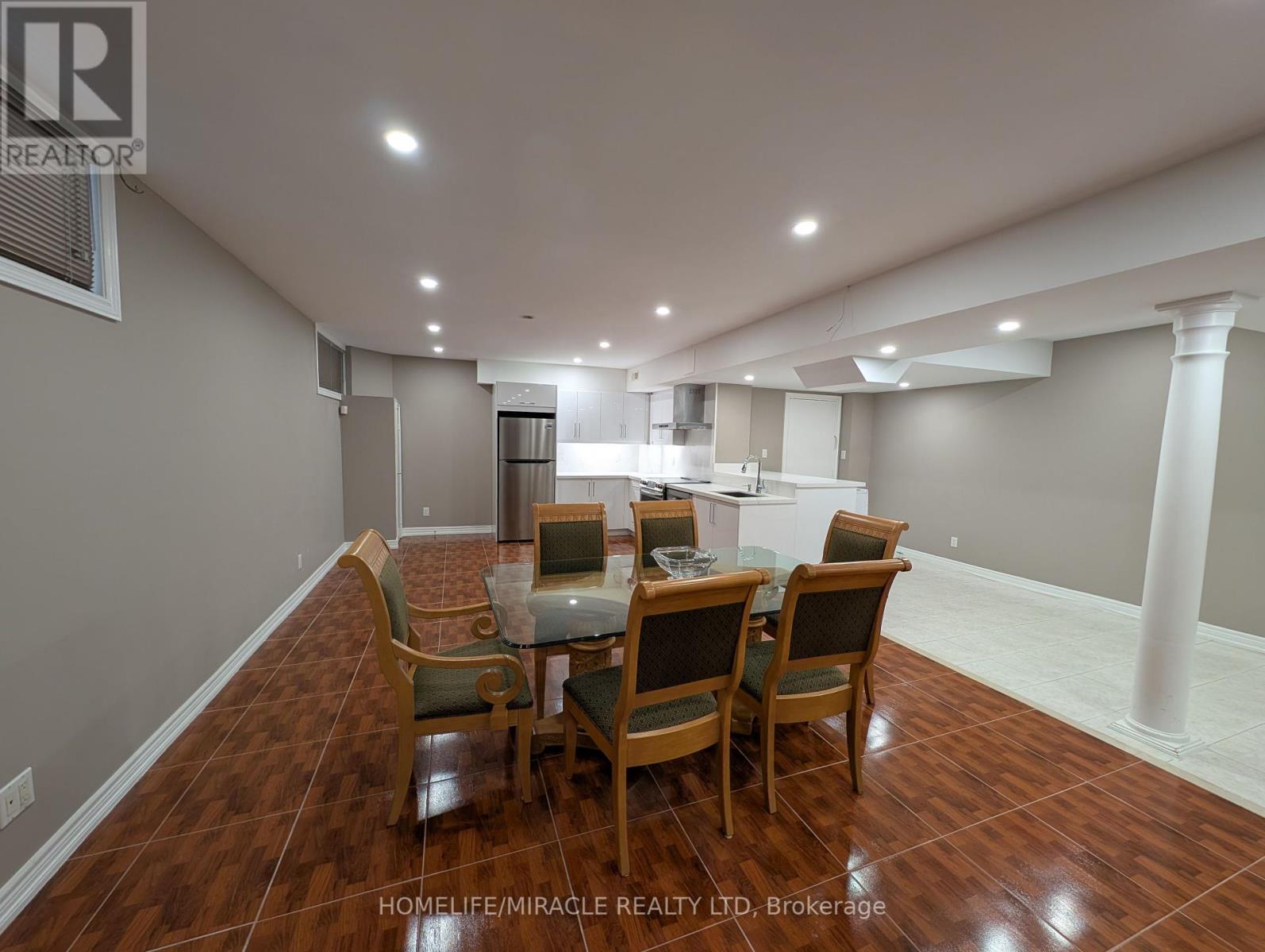 Basement - 63 Loudon Crescent, Vaughan, Ontario  L4J 8N4 - Photo 5 - N12459289
