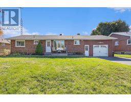 70 St Lawrence Street, South Stormont, Ca