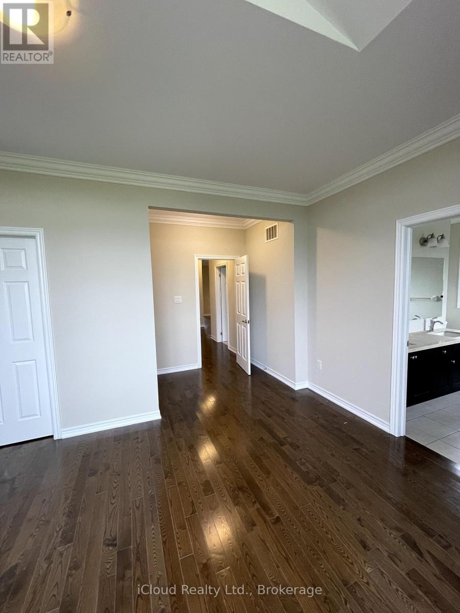 109 Kaitting Trail Trail, Oakville, Ontario  L6M 0T6 - Photo 37 - W12405422