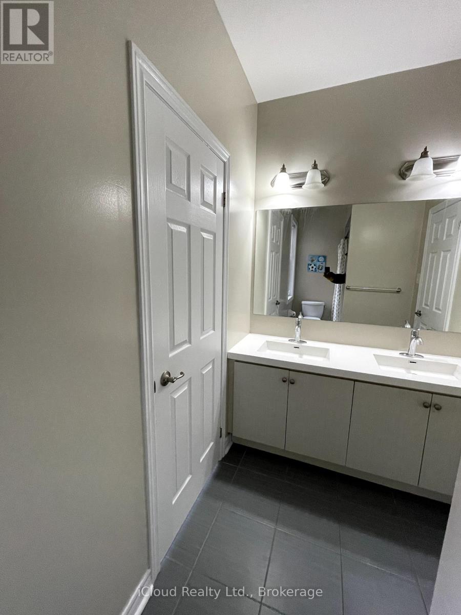109 Kaitting Trail Trail, Oakville, Ontario  L6M 0T6 - Photo 33 - W12405422