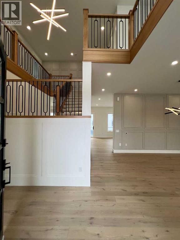 236 East Lakeview Place, Chestermere, Alberta  T1X 0A2 - Photo 3 - A2234652