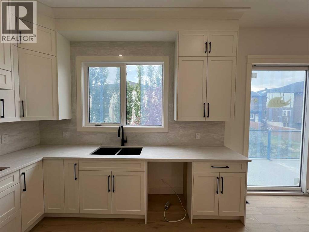 236 East Lakeview Place, Chestermere, Alberta  T1X 0A2 - Photo 19 - A2234652