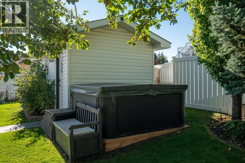 177 Hidden Vale Close Nw, Calgary, Alberta  T3A 5C7 - Photo 46 - A2262539