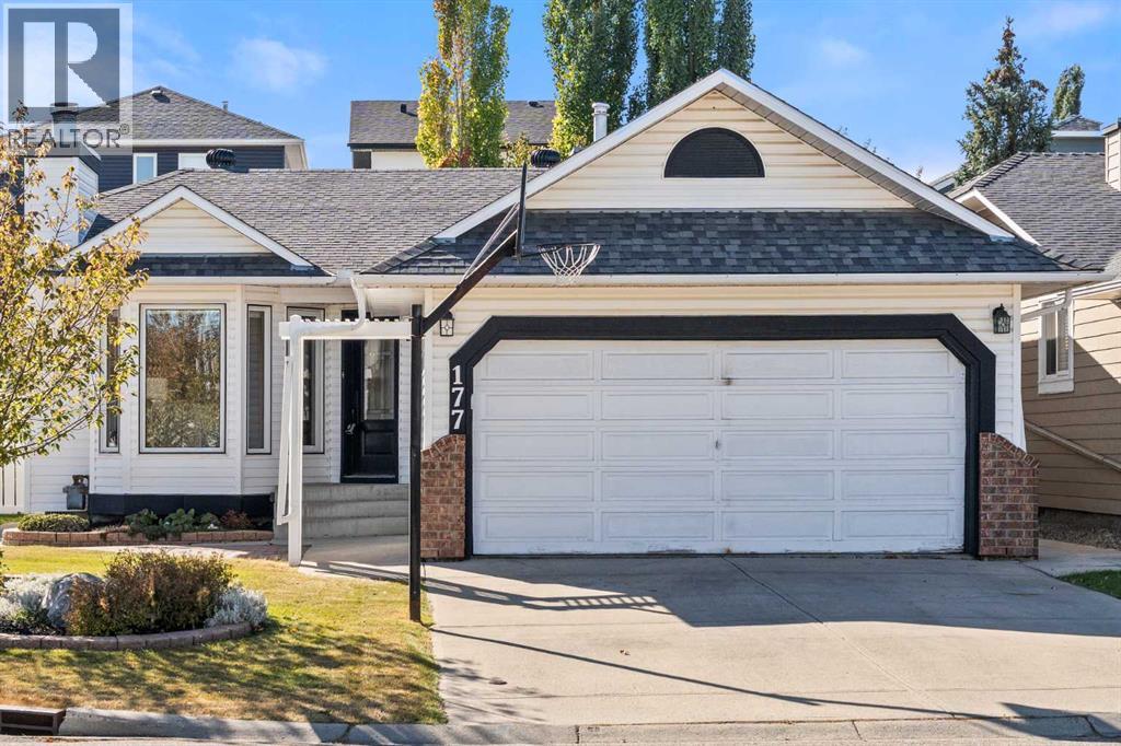 177 Hidden Vale Close Nw, Calgary, Alberta  T3A 5C7 - Photo 2 - A2262539