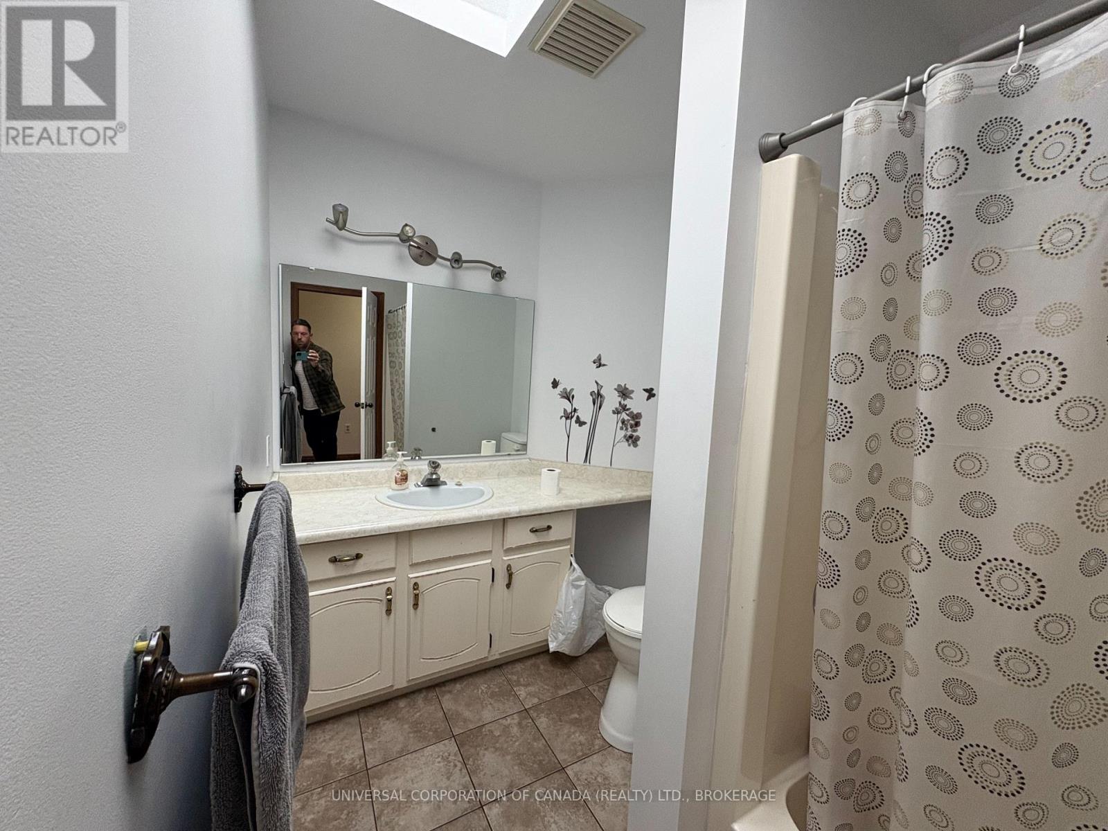 15 Treadwell Street E, Aylmer, Ontario  N5H 3B5 - Photo 13 - X12459293