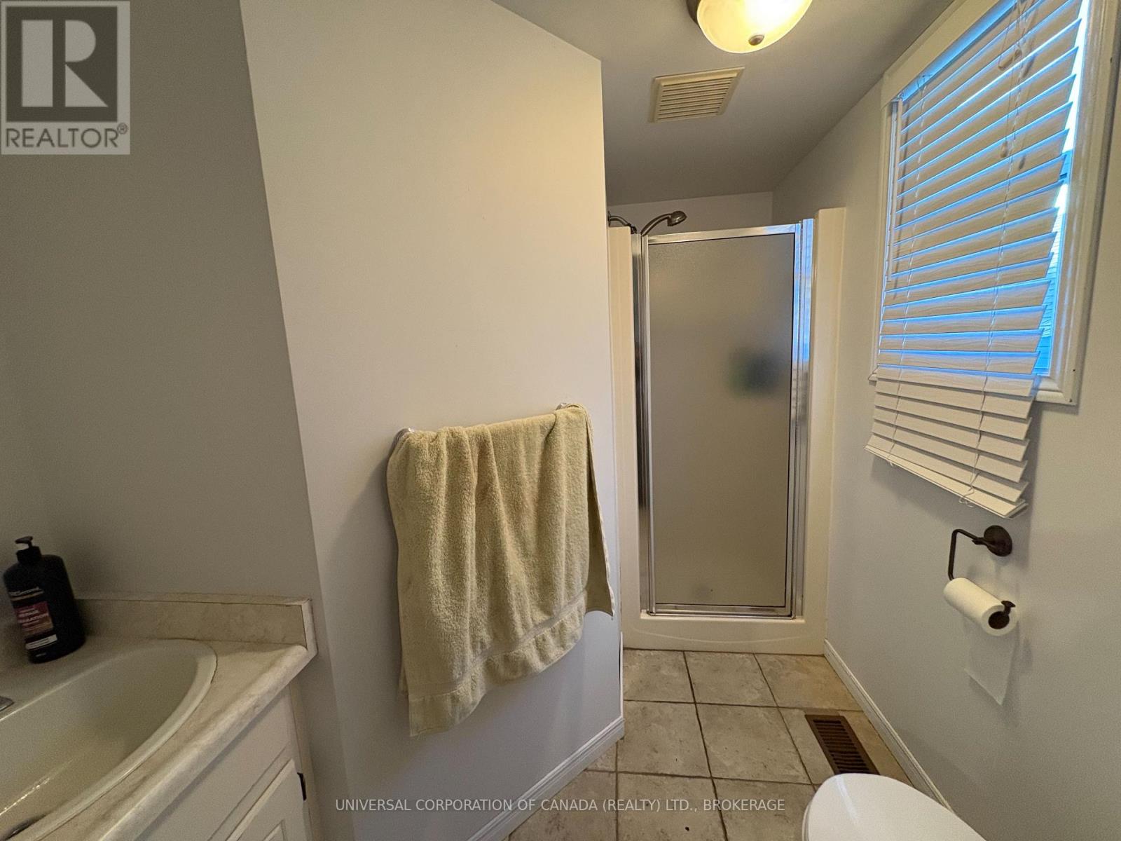 15 Treadwell Street E, Aylmer, Ontario  N5H 3B5 - Photo 19 - X12459293