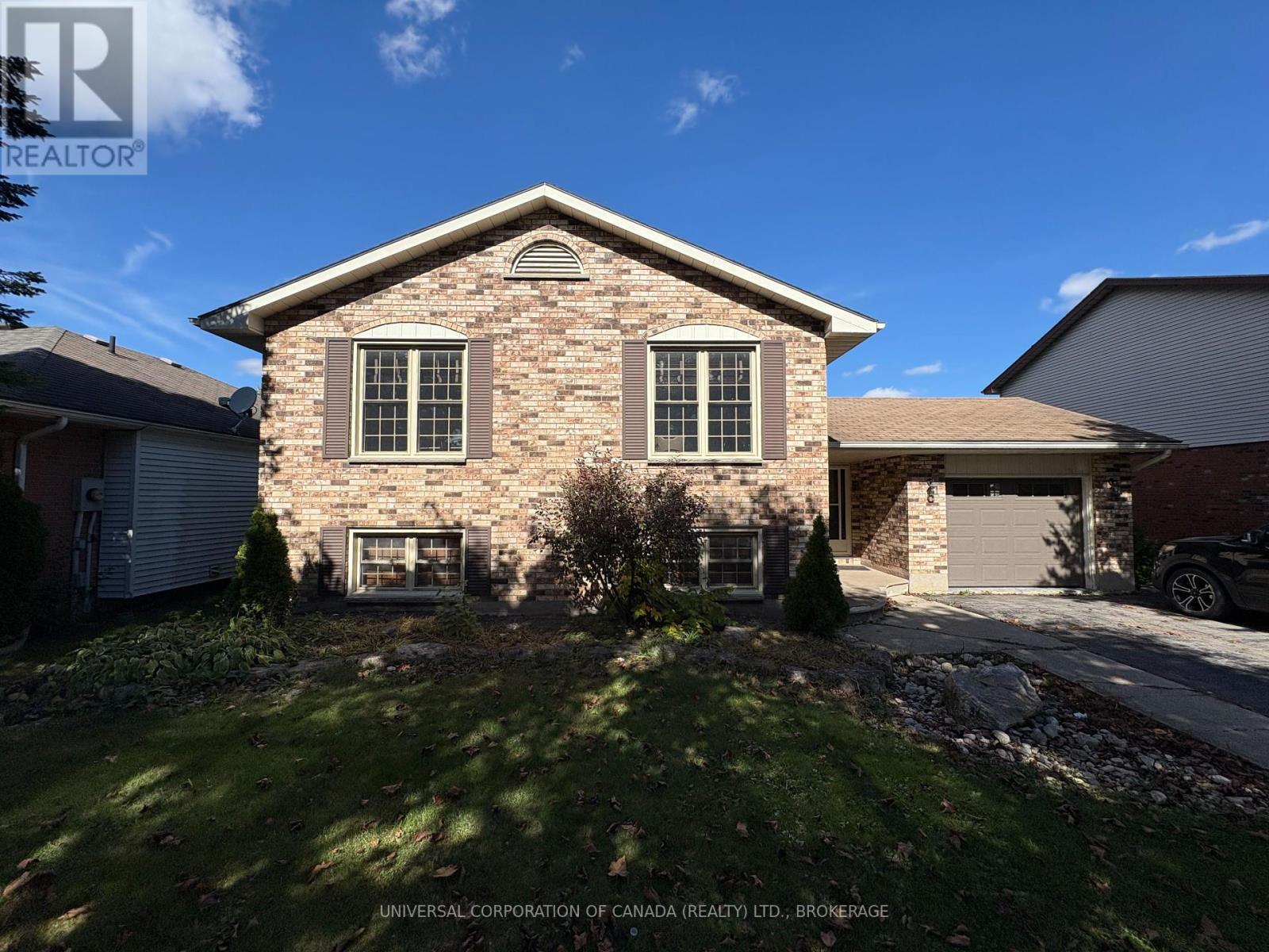 15 Treadwell Street E, Aylmer, Ontario  N5H 3B5 - Photo 37 - X12459293