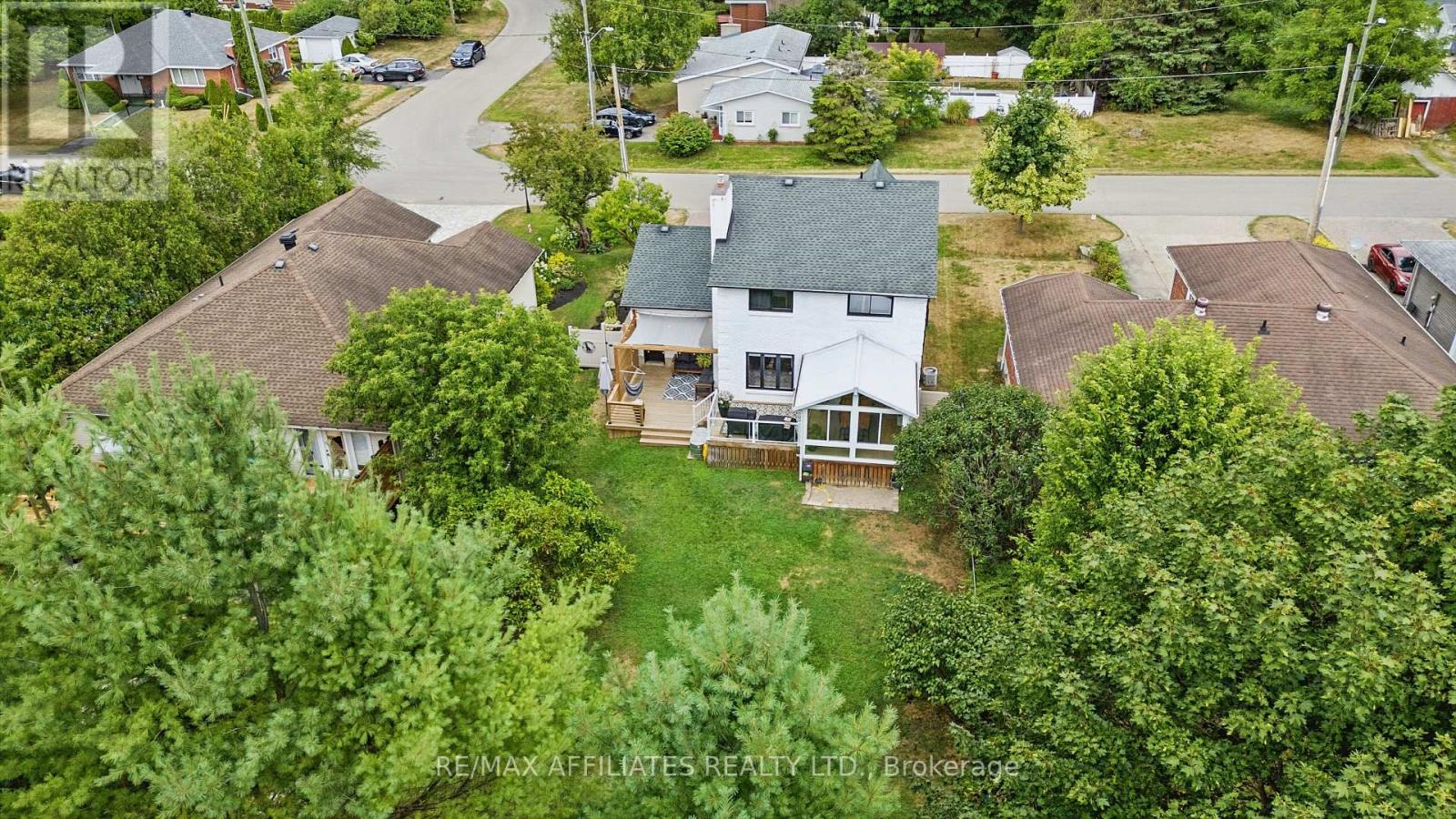 2c Baxter Drive, Brockville, Ontario  K6V 3T8 - Photo 4 - X12459301